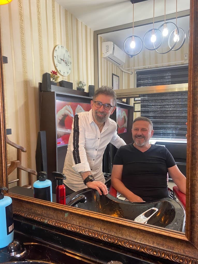 Sedat Sevgin - Kocaeli Saç Tasarım Merkezi mekan fotoğrafı